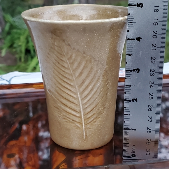 Japanese Tea Set & Vase - Picture 10 of 15